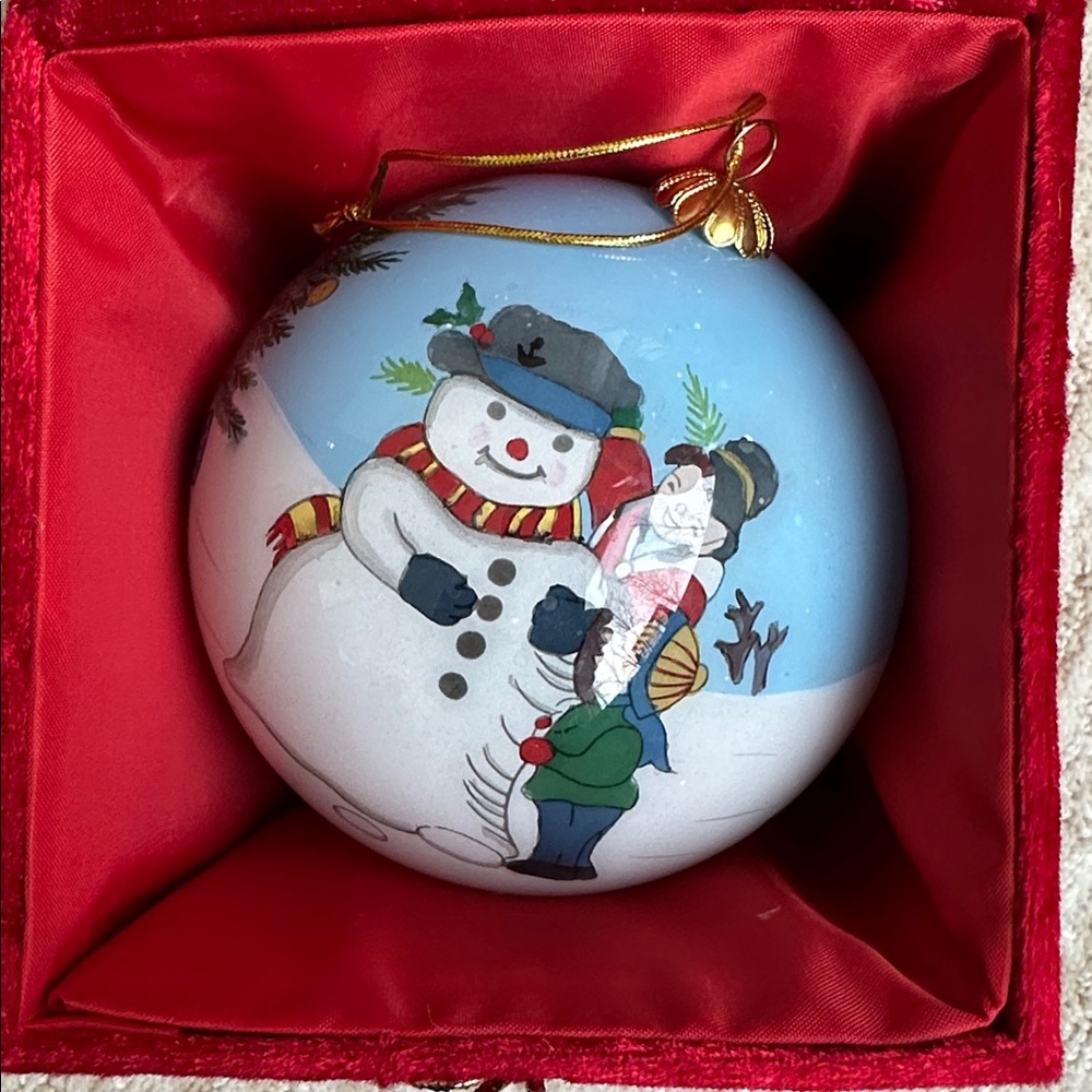Li Bien Eglomise Ornament 1999 Children Snowman Sled Inside Hand Painted - Picture 11 of 16